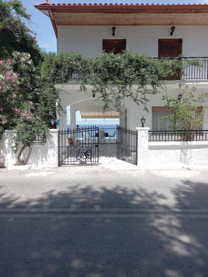 קלמאטה Ekie Apartment With Sea View מראה חיצוני תמונה